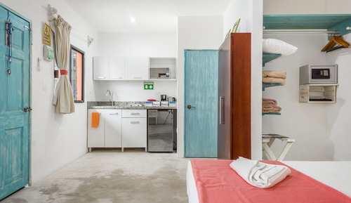 City Studio, 1 King Bed, Kitchenette, Ground Floor