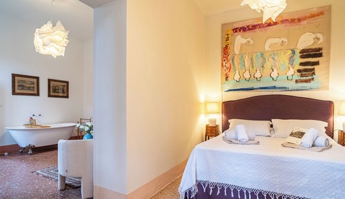 Suite junior, 1 cama de matrimonio grande, vistas a la colina