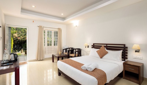 Habitación superior, vistas al jardín