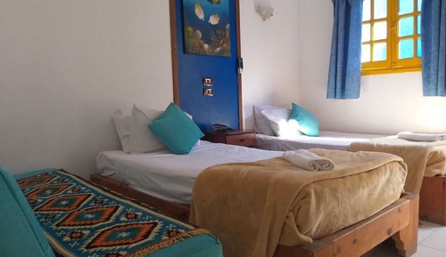 Habitación superior con 2 camas individuales