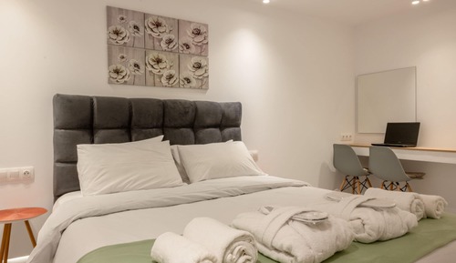 Monastiraki Urban Apartment, Annex Building