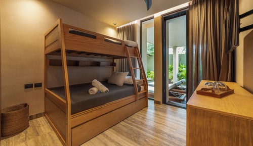 Apartamento, 2 habitaciones, vistas al jardín