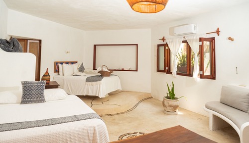 Habitación doble, cocina básica, planta baja