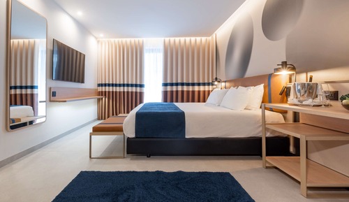 Habitación Deluxe, 1 cama de matrimonio grande, balcón, vistas parciales al mar