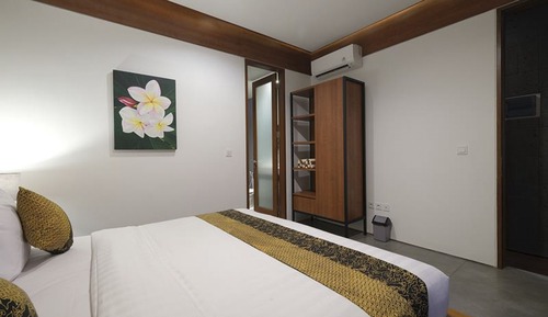 Villa Deluxe