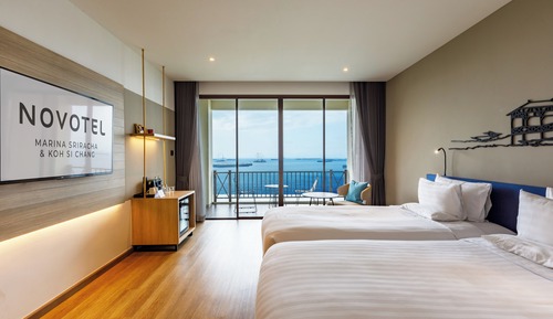 Koh Si Chang Seaview Deluxe - Two Single beds