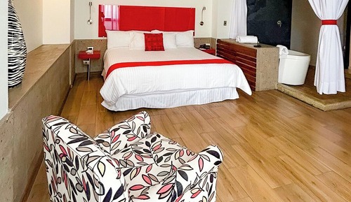 Habitación exclusiva, bañera de hidromasaje