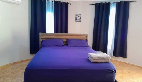 Habitación Confort con 1 cama doble o 2 individuales