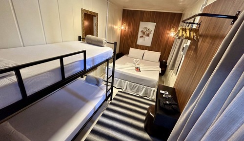 Habitación cuádruple básica