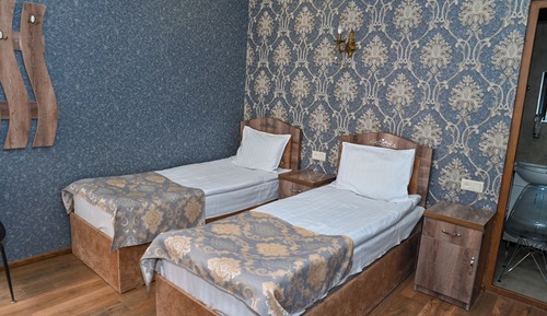 Habitación Confort con 2 camas individuales