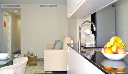 Apartamento familiar, 2 habitaciones, balcón