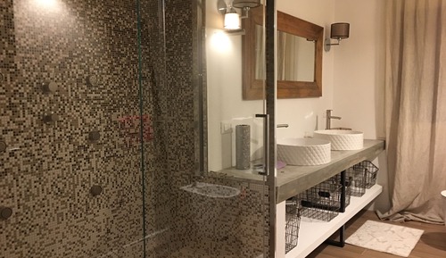 Apartamento, 2 habitaciones, fumadores, balcón