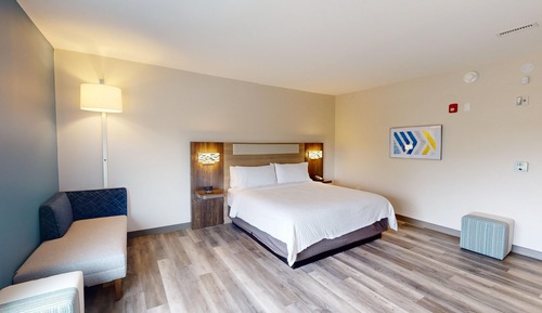 Suite, 1 cama de matrimonio grande, bañera accesible (Communications)