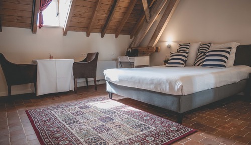 Habitación doble, vistas al patio