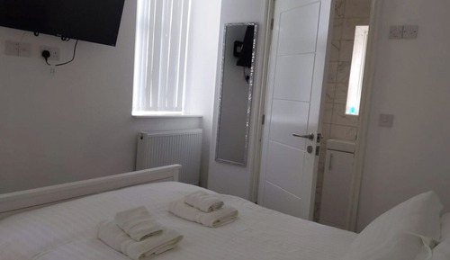 Habitación doble (Room 4)