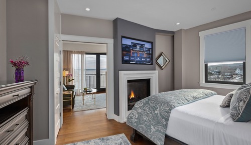 Grand Ocean Suite - King Bed