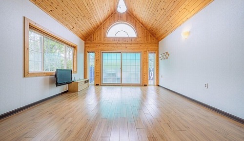 Habitación (Swiss E)