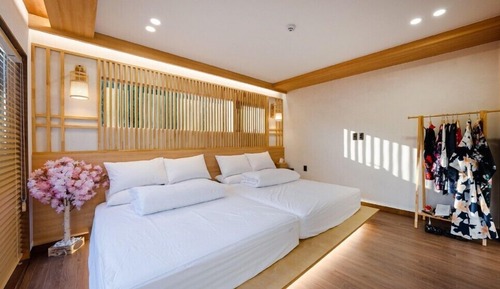Habitación (Room A)