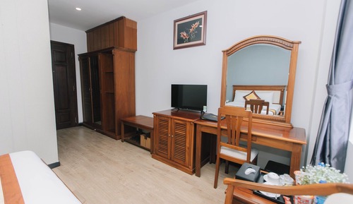 Habitación Deluxe, 1 cama de matrimonio, vistas a la ciudad