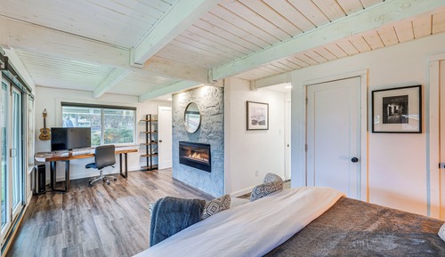 Casa (2 Bedrooms)