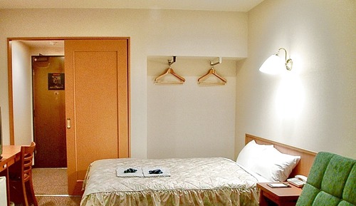 Habitación doble, fumadores (2)