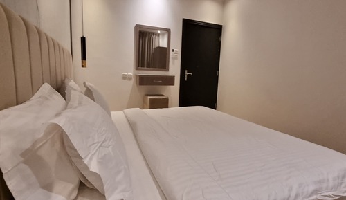 Basic Single Room