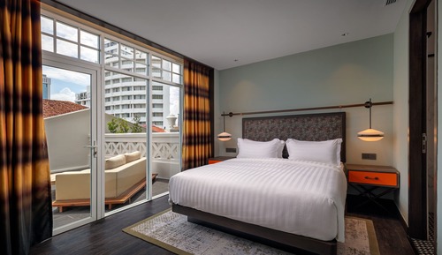 Suite (Colonial Suite)