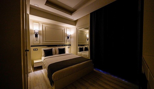 Habitación estándar con 1 cama doble o 2 individuales