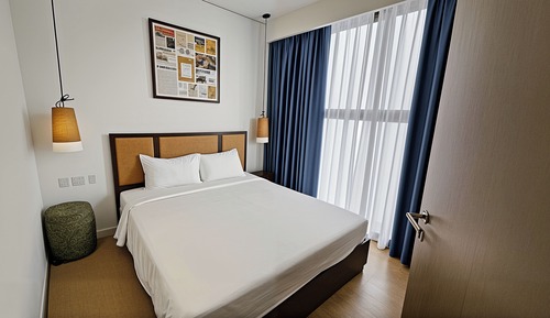 Apartamento, 2 habitaciones, balcón, vistas al jardín