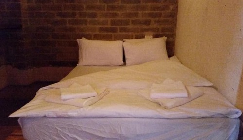 Habitación con 1 cama doble o 2 individuales