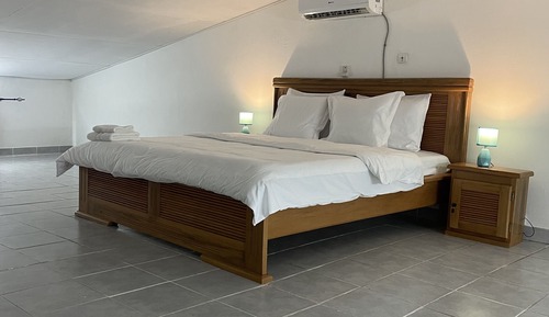 Apartamento Confort, varias camas, vistas a la playa, junto a la playa