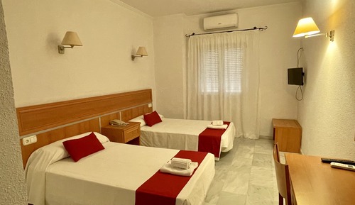 Habitación cuádruple Confort
