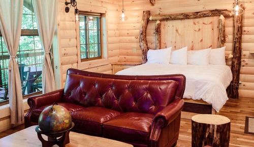Casa de lujo en un árbol, 1 cama de matrimonio grande, bañera de hidromasaje