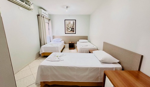 Habitación cuádruple económica