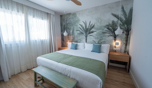 Apartamento Confort, 2 habitaciones, cocina, vistas al jardín