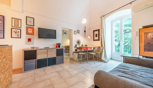 Family Apartment, 1 Bedroom (Le StraVolte in the centre of Ceglie)