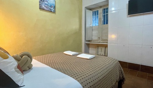 Habitación Doble Clásica con Baño Privado