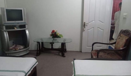 Habitación estándar con 1 cama doble o 2 individuales