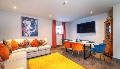 Apartment 202 - One-bedroom duplex