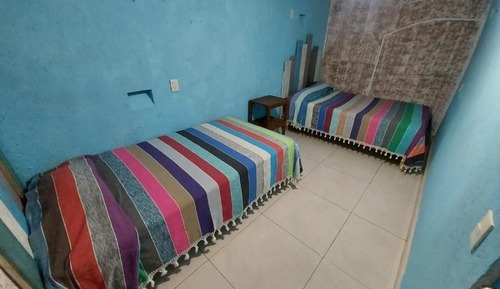 Habitación estándar con 1 cama doble o 2 individuales