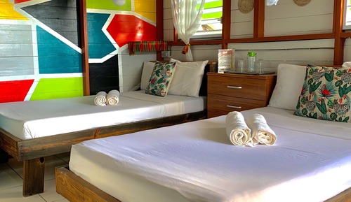 Habitación clásica con 2 camas individuales
