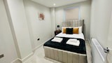 Elite House
