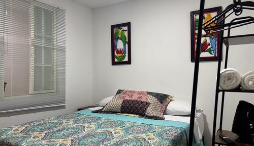Habitación económica, 1 cama doble, baño privado