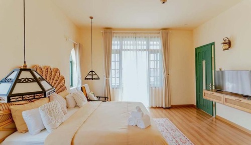 Suite estudio familiar, 2 habitaciones, acceso a la piscina, vistas al río