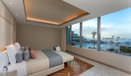 Two Bedroom Pool Party Suite with XL Pool