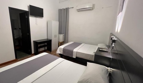 Habitación clásica con 2 camas individuales