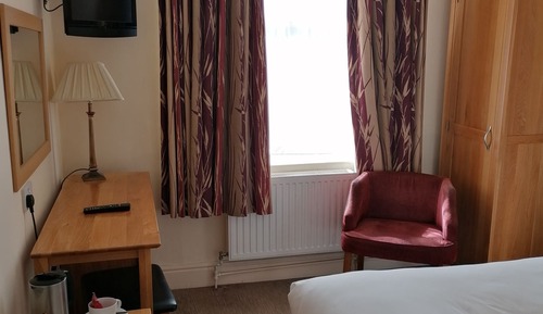 Comfy Single Room