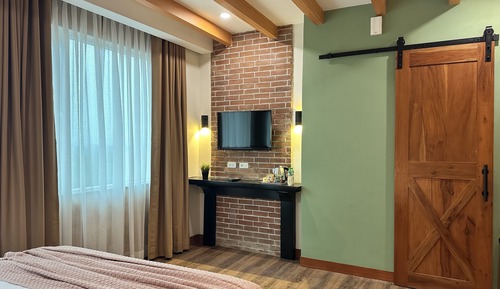 Habitación superior con 1 cama doble o 2 individuales