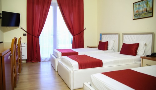 Habitación triple básica
