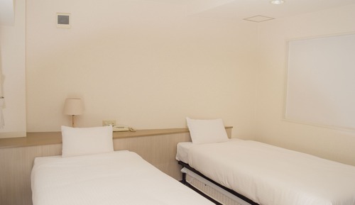 Habitación estándar con 2 camas individuales